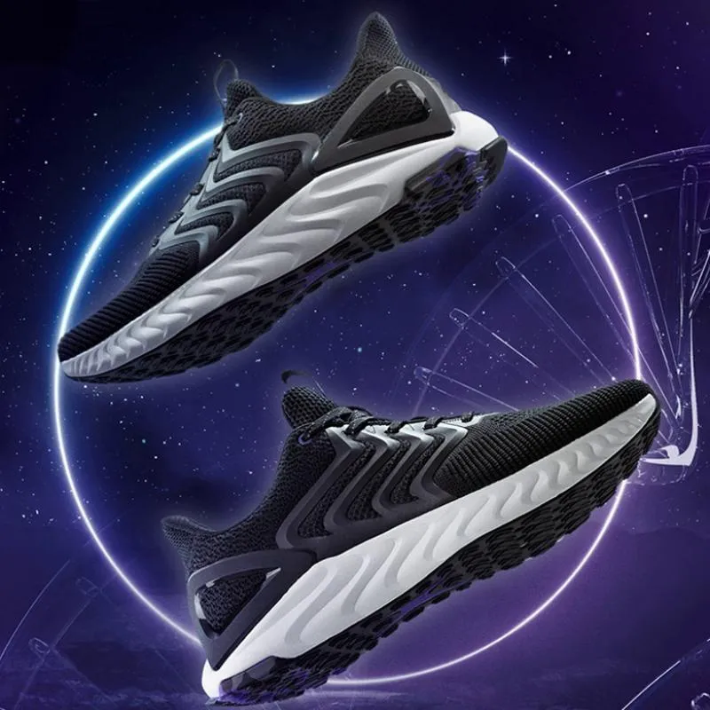 Men's Lightweight Reflective Sneakers