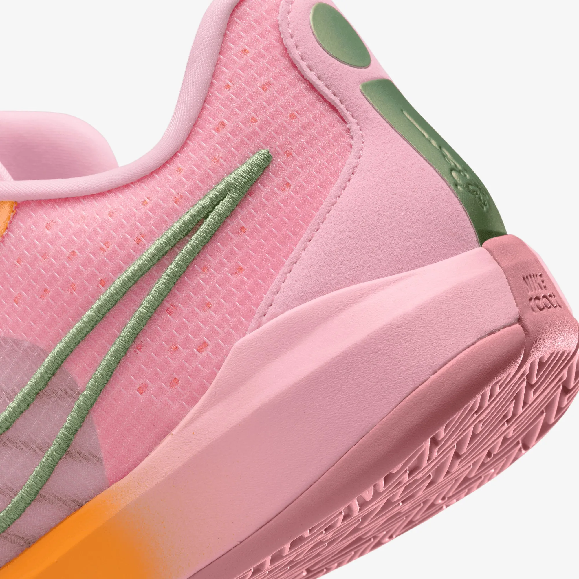 Nike | WMN'S SABRINA 1 "WEST COAST ROOTS" EP  { MED SOFT PINK/OIL GREEN-TOTAL ORANGE