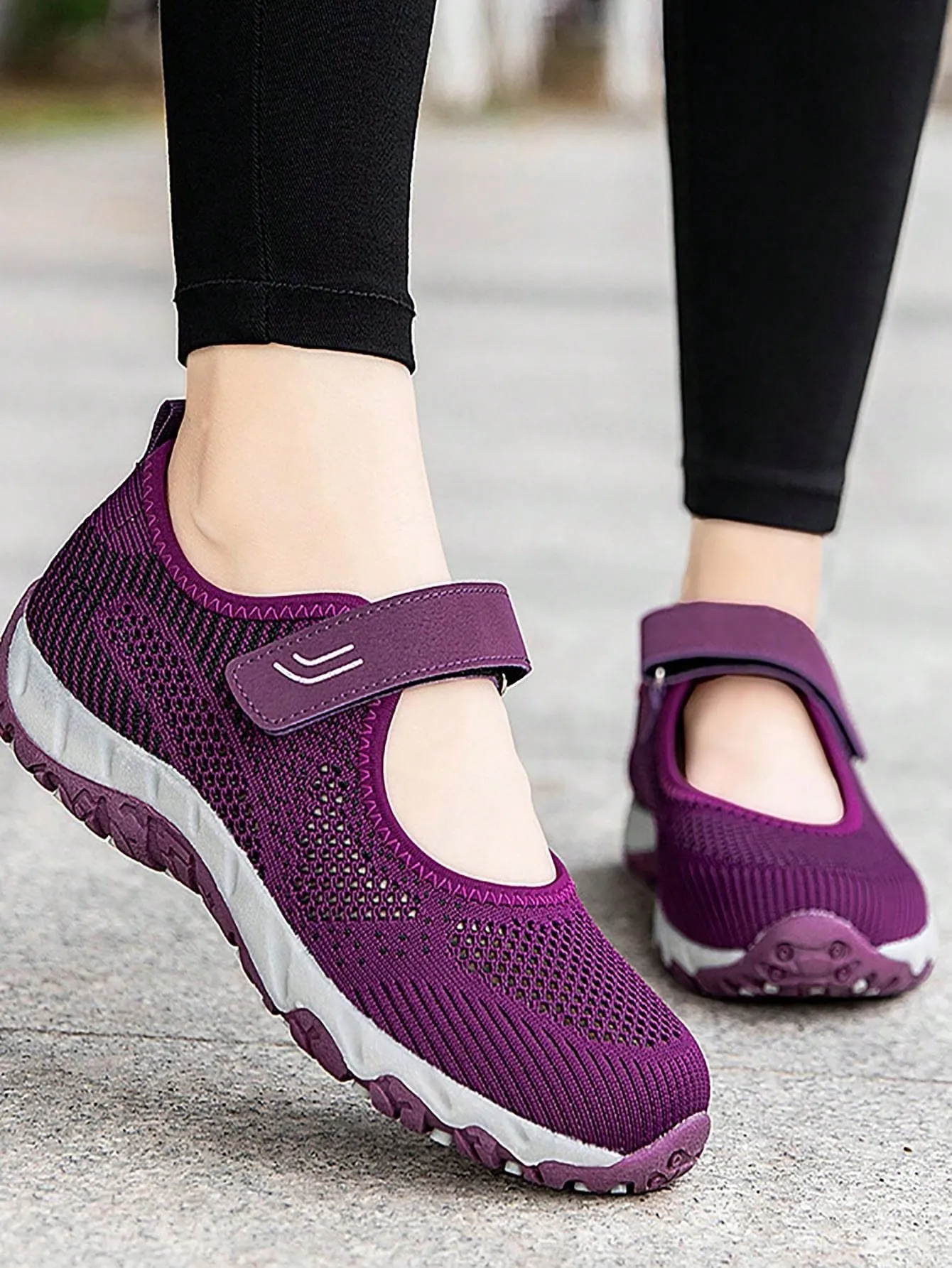 Walking Shoes Women Socks Sneakers Lightweight Comfortable Breathable Casual Slip-On Daily Shoes