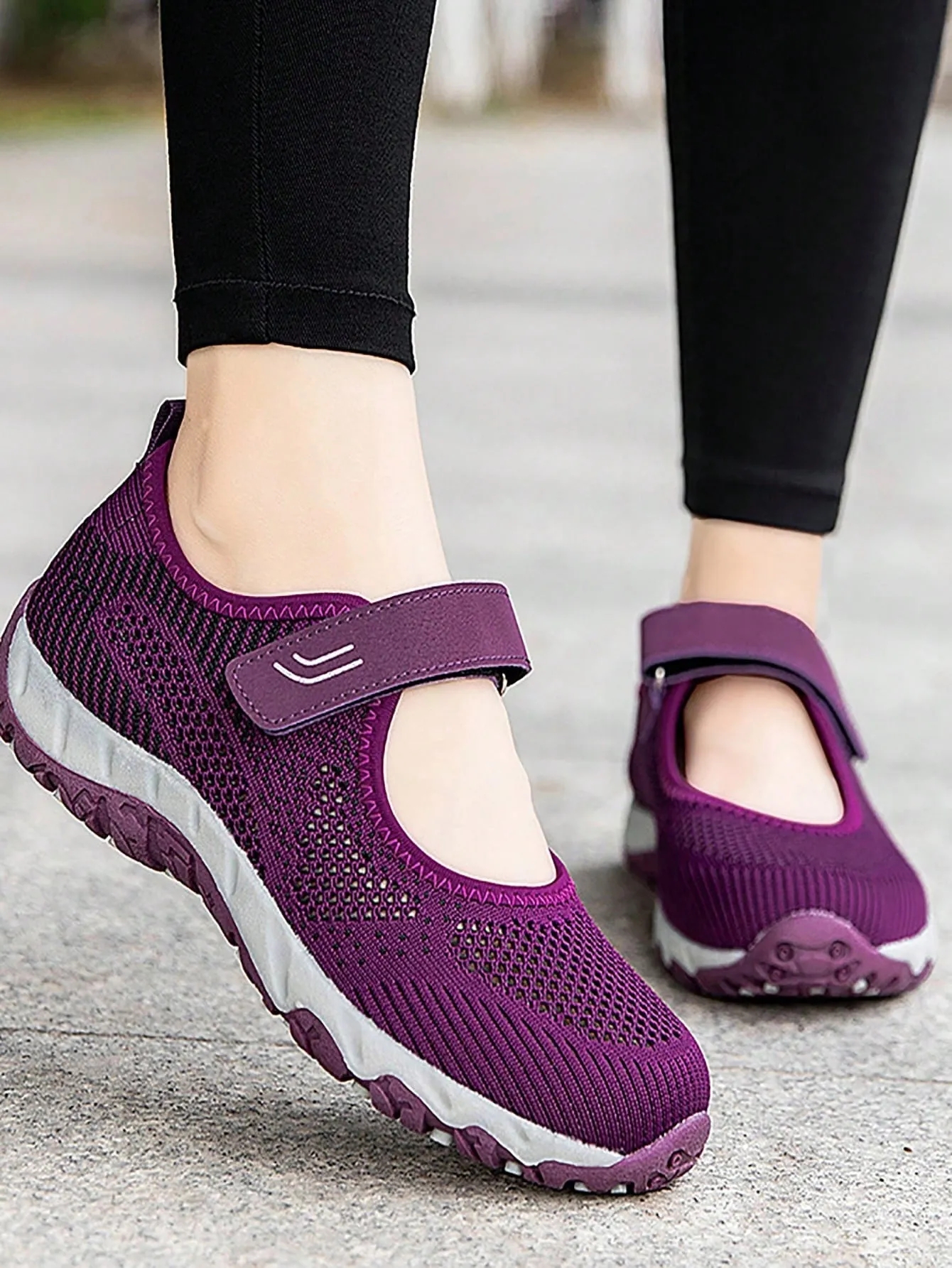 Walking Shoes Women Socks Sneakers Lightweight Comfortable Breathable Casual Slip-On Daily Shoes